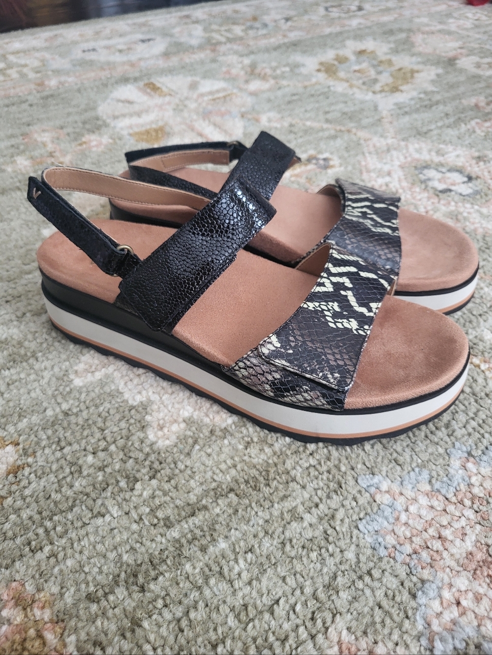 Vionic BRIELLE  Black and Tan Snake-Print Platform Sandal